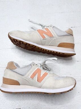 New Balance 574 Calm Nimbus Cloud Sneakers Size 8.5 EUC